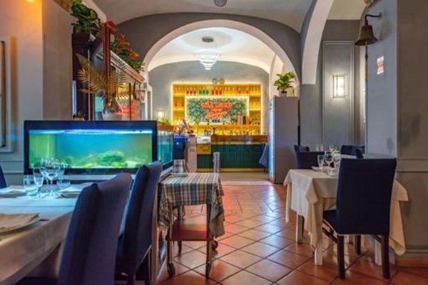 locale di sgombero in affitto a Roma in zona Campo Marzio