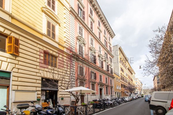 negozio in affitto a Roma in zona Rione Prati