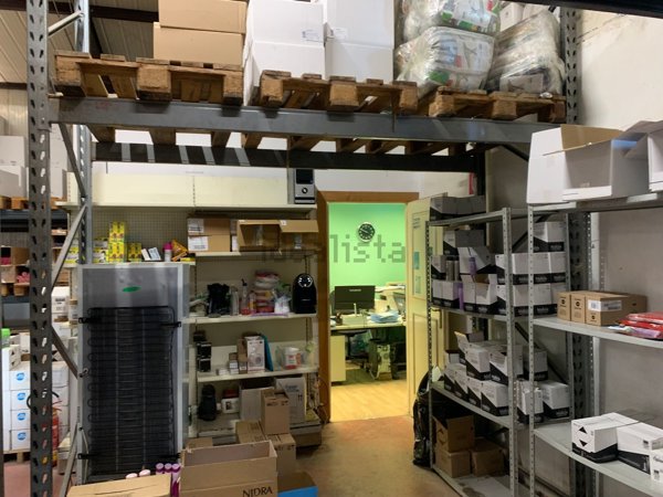 locale di sgombero in affitto a Roma in zona Ponte Galeria