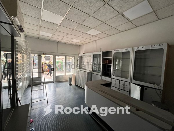 locale commerciale in affitto a Roma in zona Collatino
