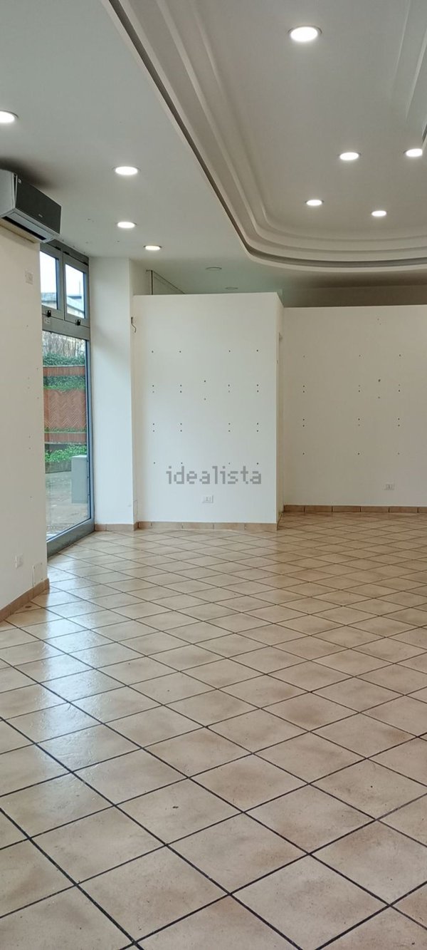 negozio in affitto a Roma in zona Aurelio