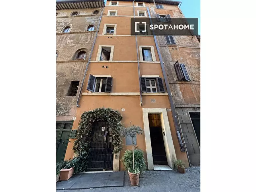 ufficio in affitto a Roma in zona Rione Regola