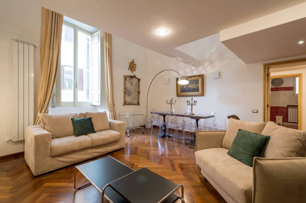 appartamento in affitto a Roma in zona Parione/Sant'Eustachio