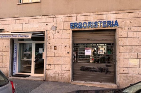 negozio in affitto a Roma in zona Gianicolense