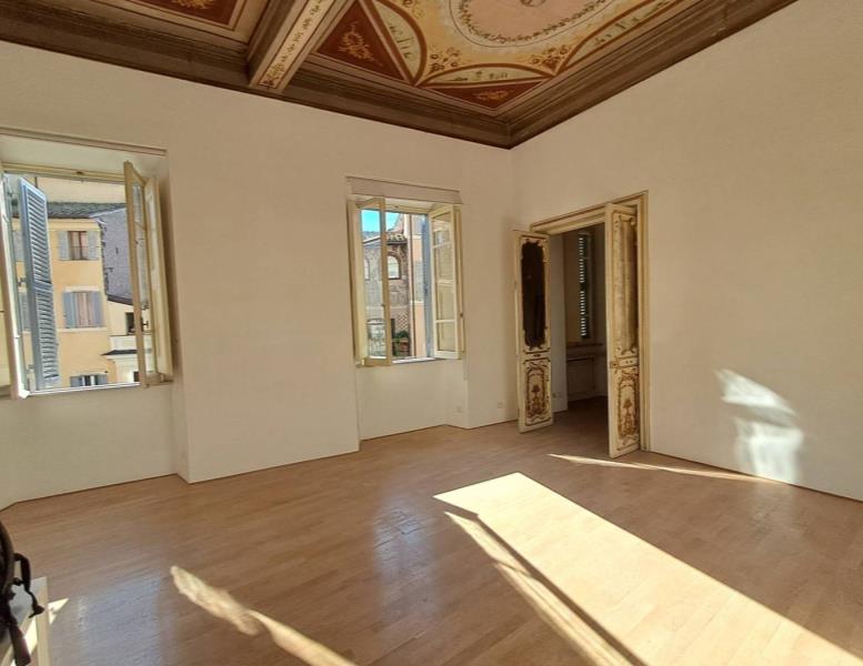 appartamento in affitto a Roma in zona Pigna - Sant'Angelo