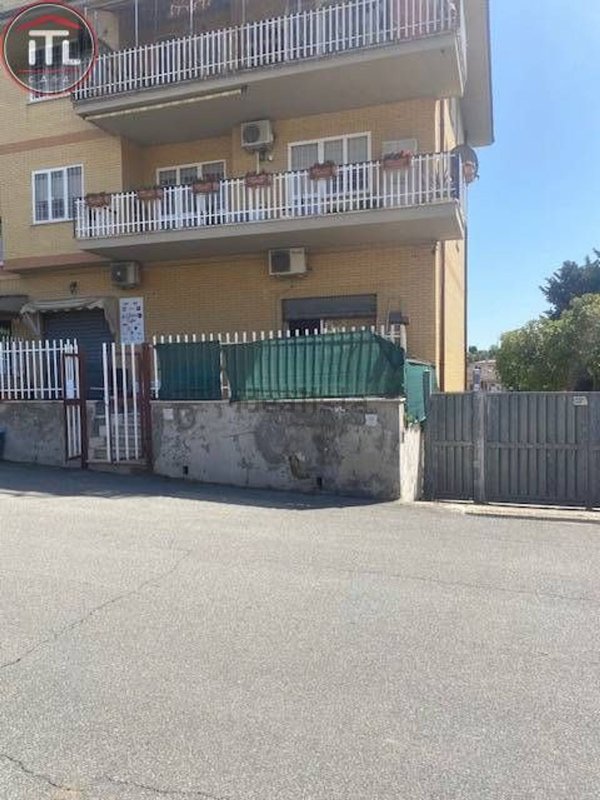 ufficio in affitto a Roma in zona Massimina/Casal Lumbroso