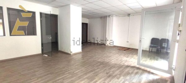 ufficio in affitto a Roma in zona Tuscolano