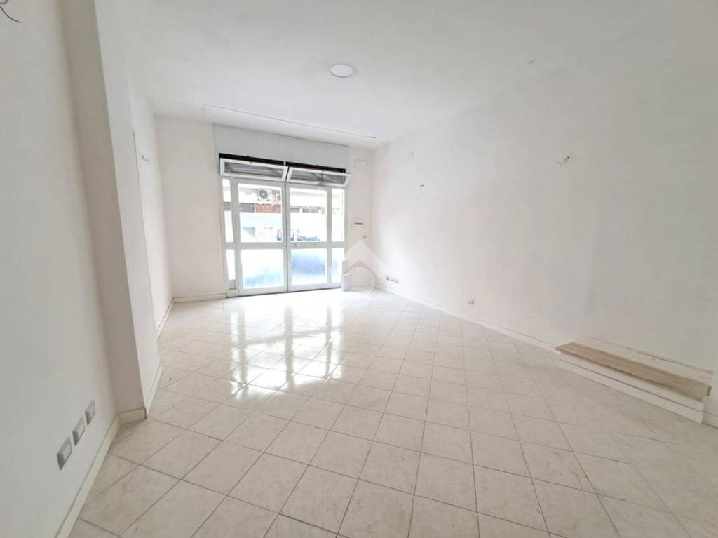 negozio in affitto a Roma in zona Prenestino-Centocelle
