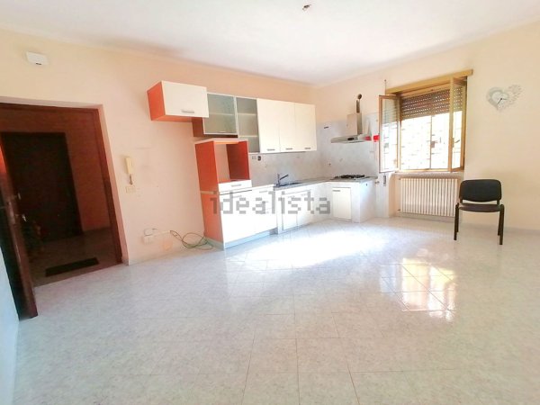 appartamento in affitto a Roma in zona Torre Angela