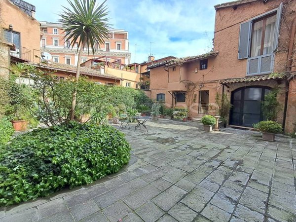 appartamento in affitto a Roma in zona Trastevere