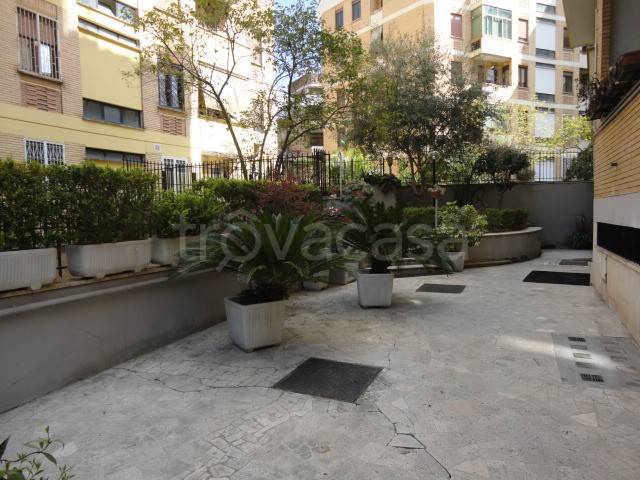 appartamento in affitto a Roma in zona Ardeatino