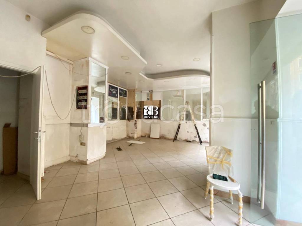 negozio in affitto a Roma