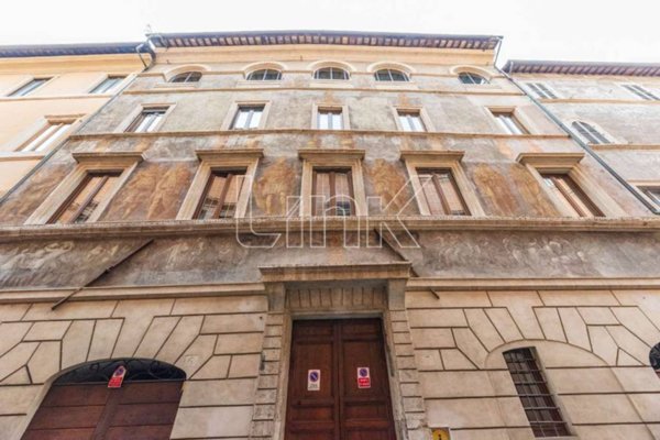 appartamento in affitto a Roma in zona Parione/Sant'Eustachio