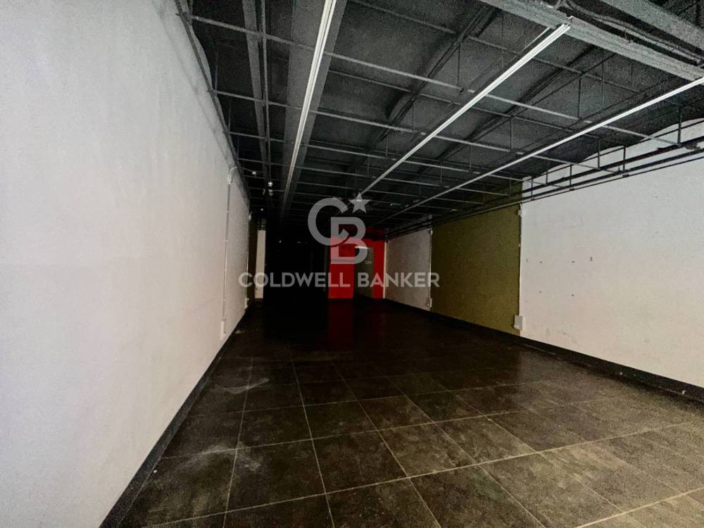 locale commerciale in affitto a Roma in zona Campo Marzio