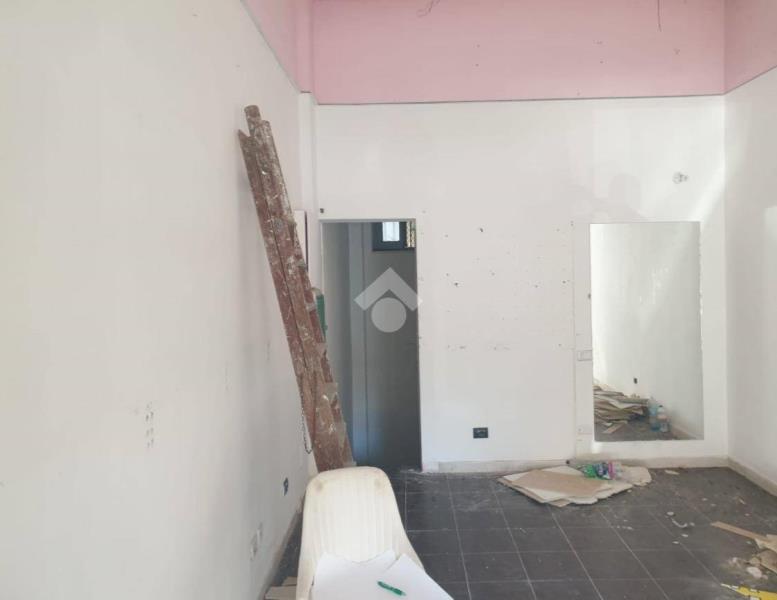 locale commerciale in affitto a Roma in zona Ostiense