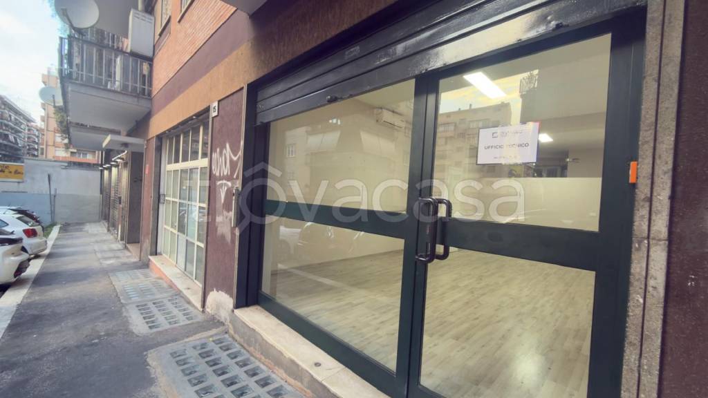negozio in affitto a Roma in zona Collatino