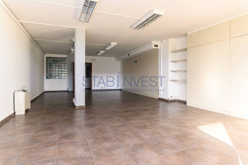 ufficio in affitto a Roma in zona Ponte Mammolo