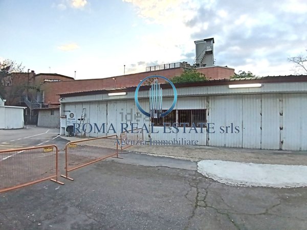 capannone in affitto a Roma in zona Della Vittoria