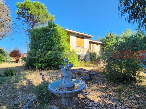 casa indipendente in affitto a Roma in zona Cesano