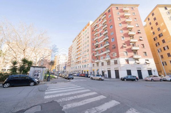 casa indipendente in affitto a Roma in zona Tuscolano