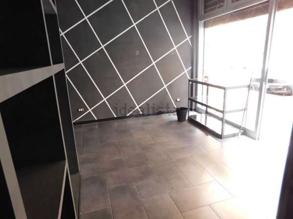 locale commerciale in affitto a Roma in zona Prenestino-Centocelle