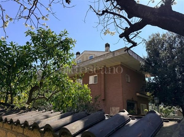 appartamento in affitto a Roma in zona Mostacciano