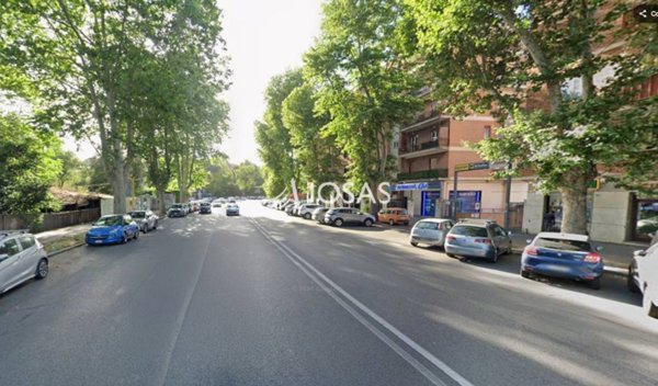 negozio in affitto a Roma in zona Ostiense
