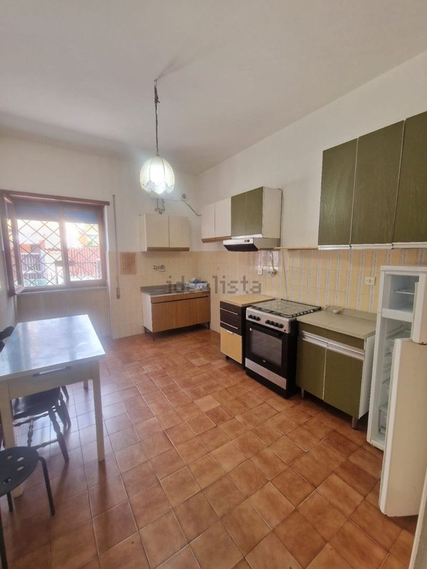 appartamento in affitto a Roma in zona Torre Angela