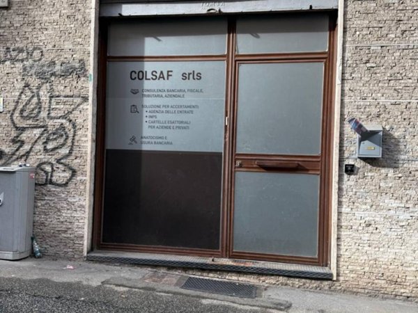 negozio in affitto a Roma in zona Collatino