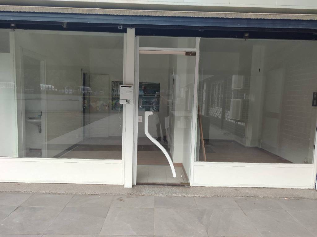 negozio in affitto a Roma