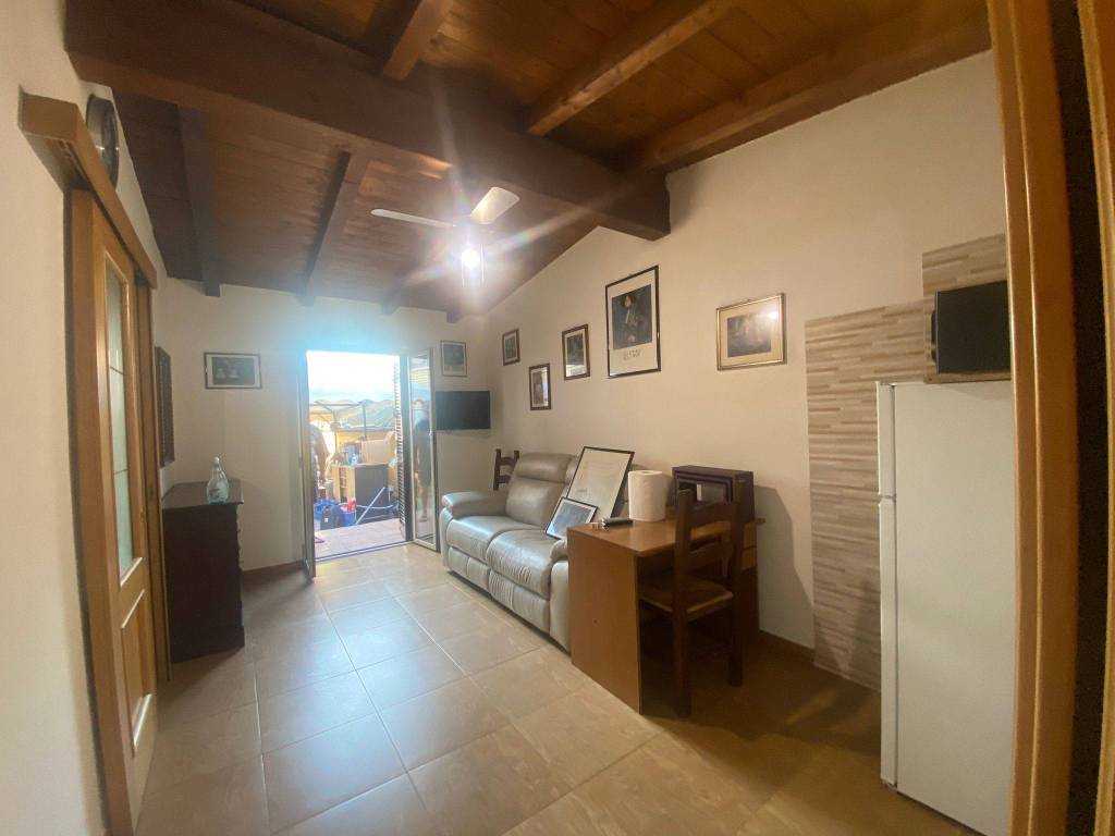 monolocale in affitto a Roma in zona Finocchio