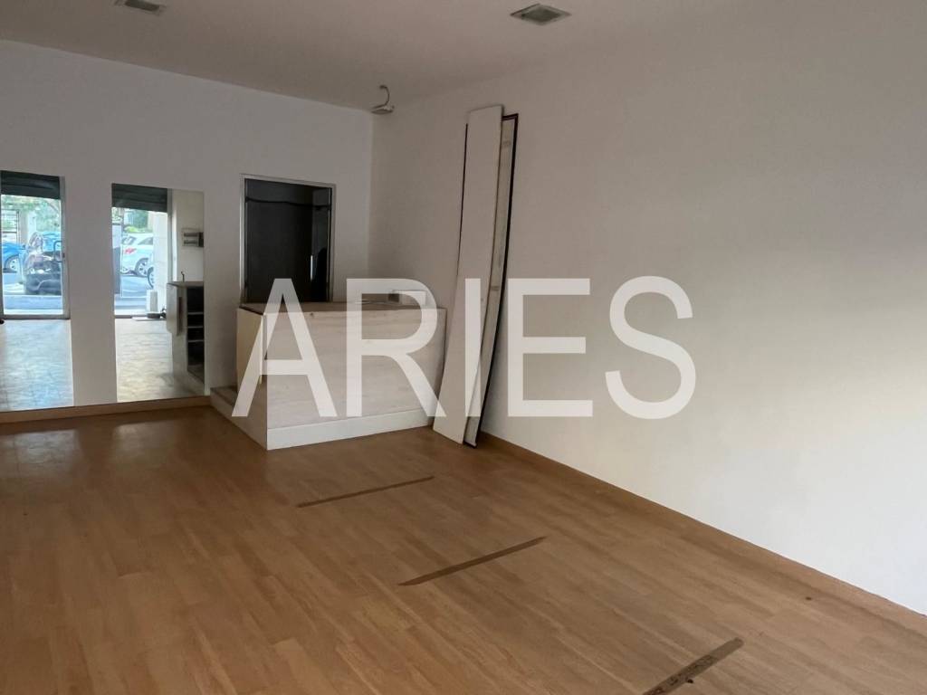 negozio in affitto a Roma in zona Ostia