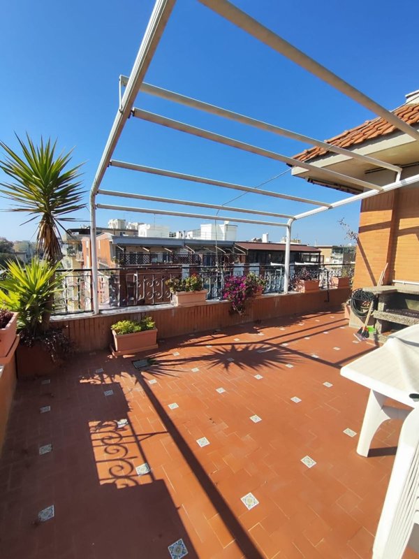 appartamento in affitto a Roma in zona Ostia