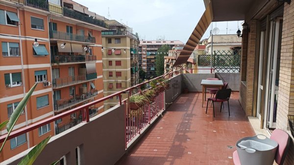 casa indipendente in affitto a Roma