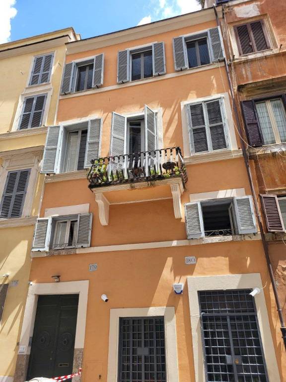 appartamento in affitto a Roma in zona Rione di Ponte