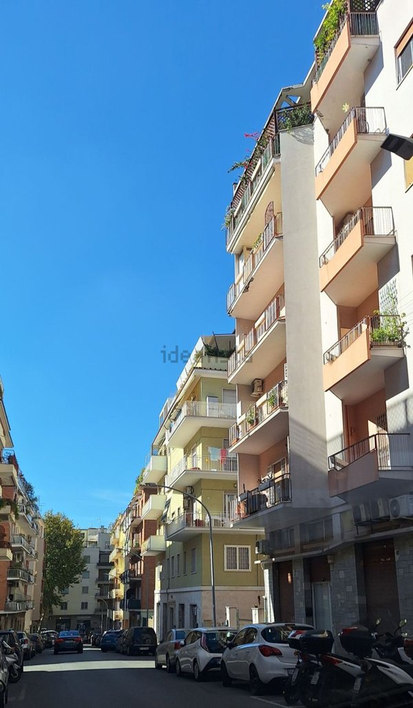 ufficio in affitto a Roma in zona Appio Latino