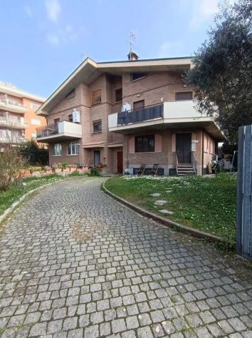 appartamento in affitto a Roma in zona Casal Morena