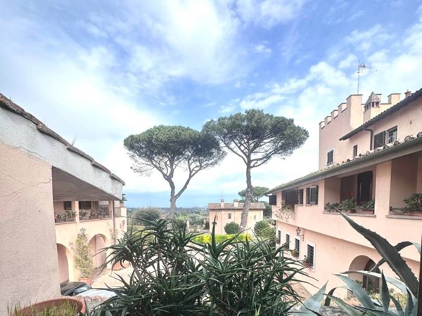 casa indipendente in affitto a Roma in zona Prima Porta