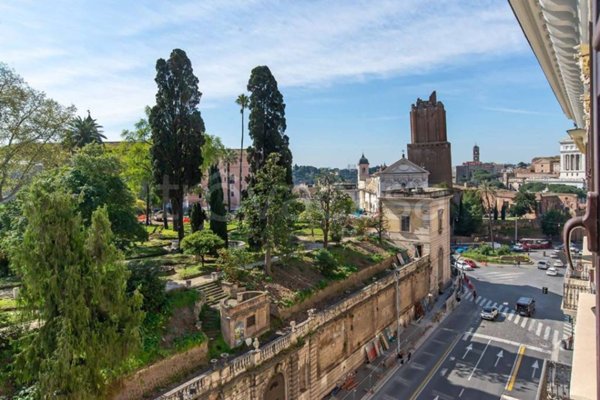 appartamento in affitto a Roma in zona Rione Monti/Campitelli