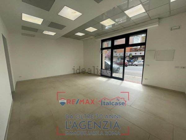 locale commerciale in affitto a Roma in zona Primavalle