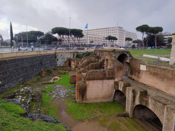 ufficio in affitto a Roma in zona San Saba - Ripa