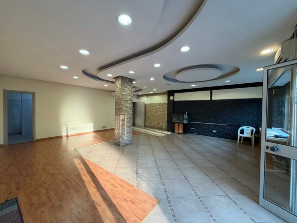 negozio in affitto a Roma in zona Portuense