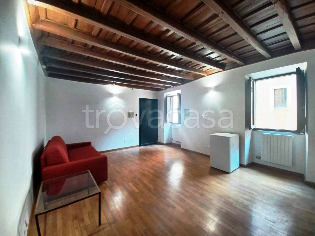 appartamento in affitto a Roma in zona Rione di Ponte