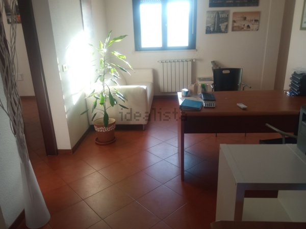 ufficio in affitto a Roma in zona Casal Monastero