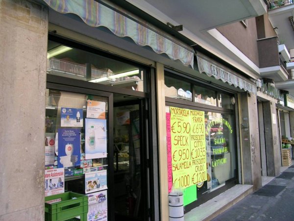 negozio in affitto a Roma in zona Collatino