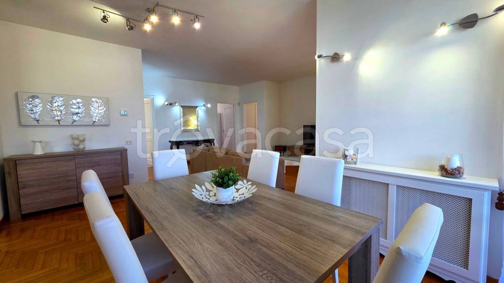 appartamento in affitto a Roma in zona EUR