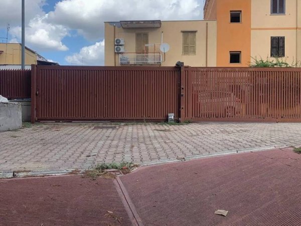 negozio in affitto a Roma in zona Tor Sapienza