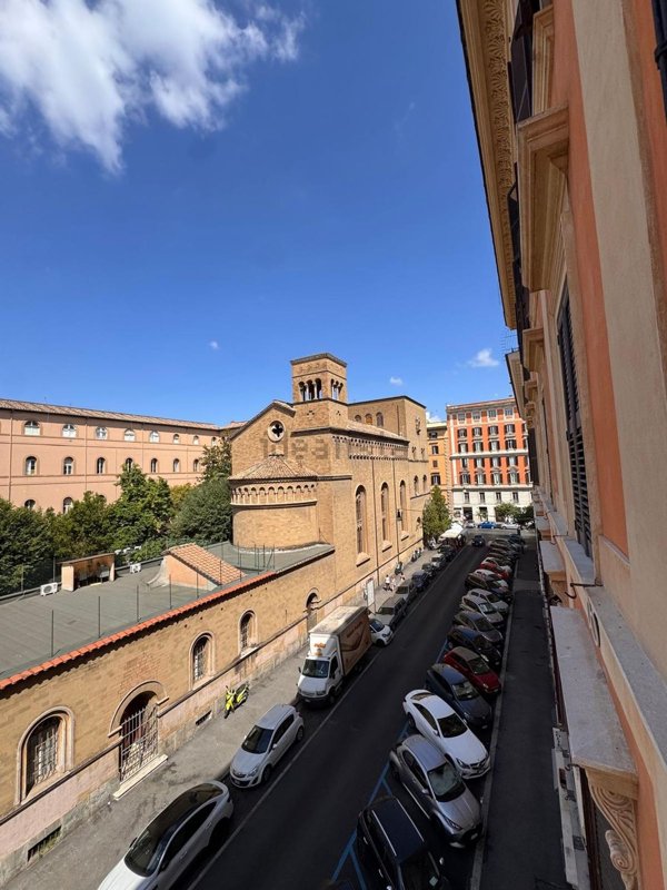 appartamento in affitto a Roma in zona Rione Prati