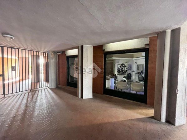 locale commerciale in affitto a Roma in zona Collatino