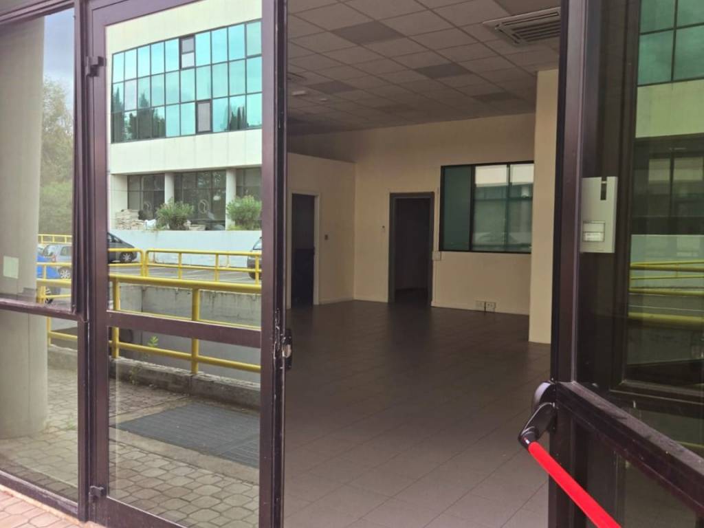 negozio in affitto a Roma in zona Collatino